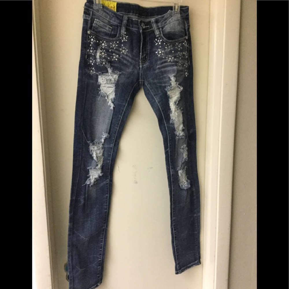 Machine Distress Denim/Jeans NWT Rhinestone accent